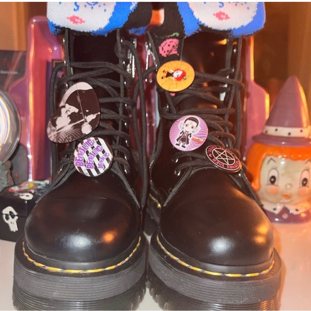 Authentic Hello Kitty Dr Marten Boots